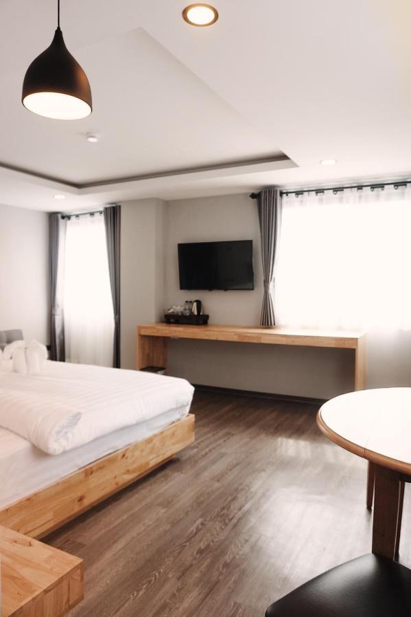Peppy Hotel-Pepperyhills Hotel Chiang Mai Zewnętrze zdjęcie