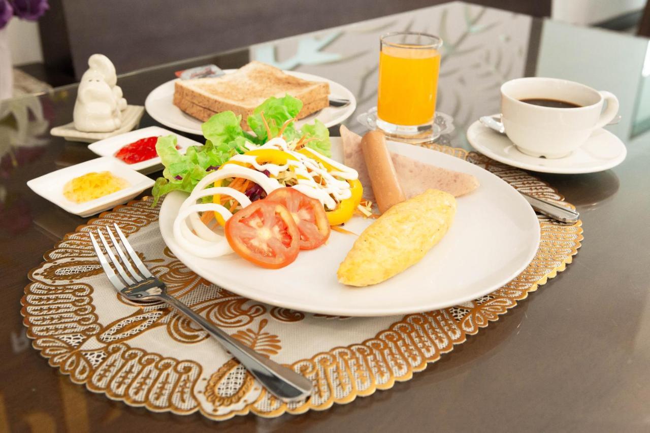 Peppy Hotel-Pepperyhills Hotel Chiang Mai Zewnętrze zdjęcie